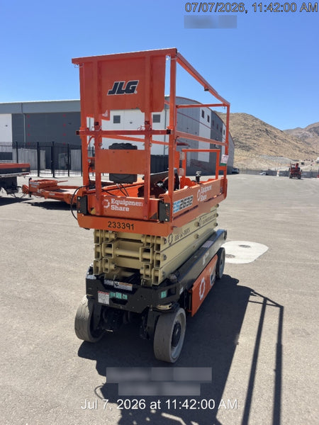 2022 JLG ES2632