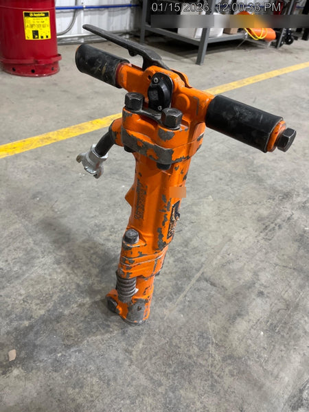 2023 MICHIGAN PNEUMATIC ES-TPB60-118-TRACKER
