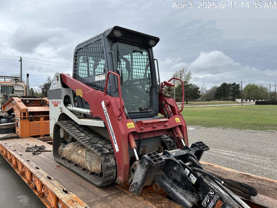 2022 TAKEUCHI TL8R2-CR