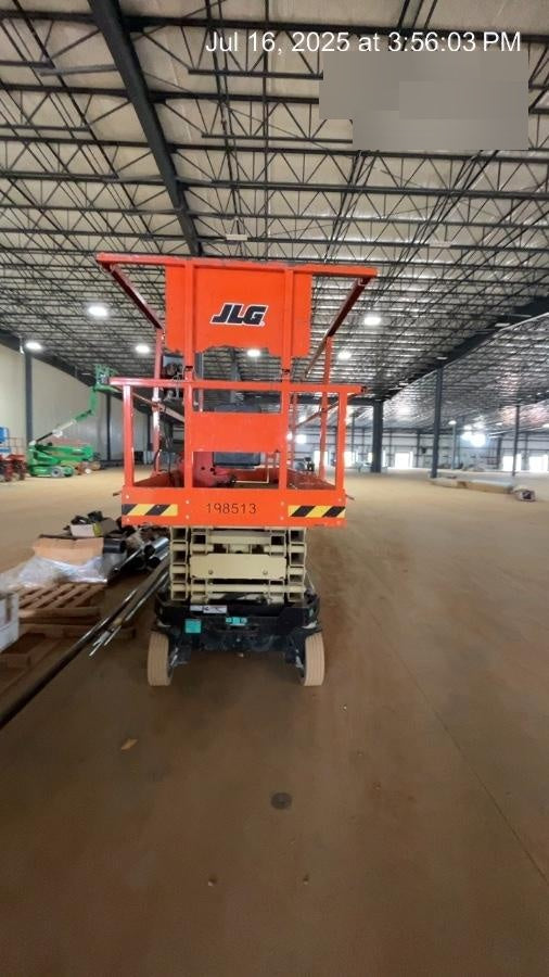 2022 JLG R3246