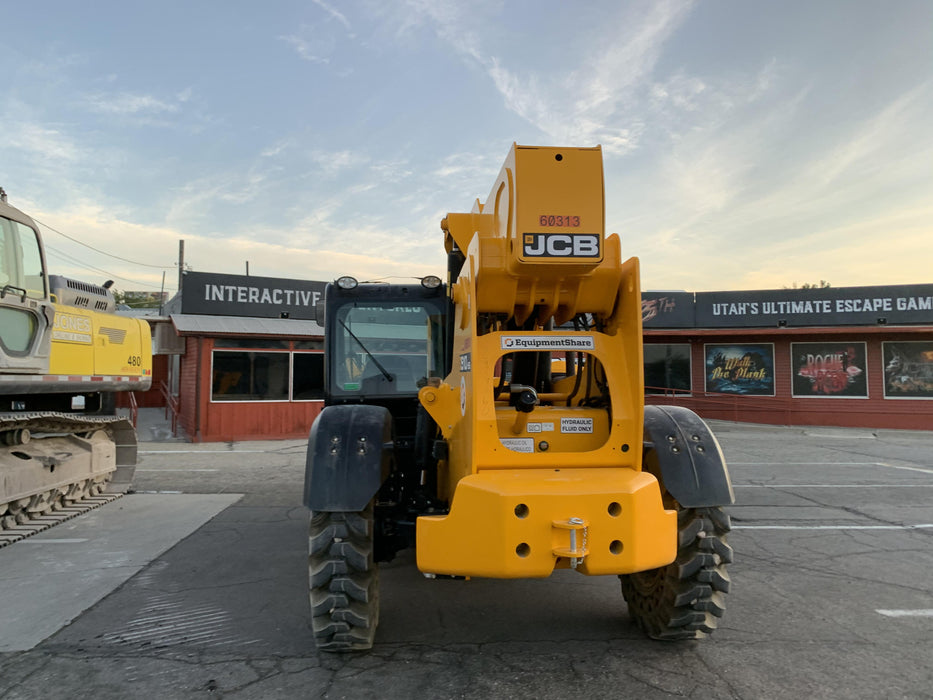 2020 JCB 510-56 Cab/Heat/Air, 74 HP, Solid Tires, STD Worklight, Beacon, Aux Hydraulics, Lifting Eye, Back up Alarm w/66" Carriage/60" Forks