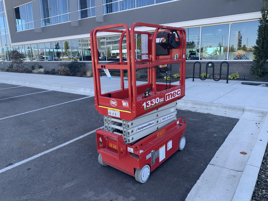 2020 MEC 1330SE Solid NM Tires, Steel Swing out Doors, LCS, Beacon, 900W Invertor