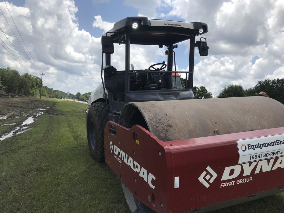 2021 DYNAPAC CA2500D