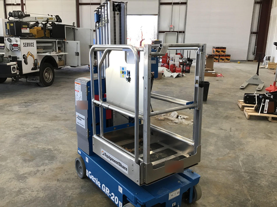 2019 GENIE GR-20
