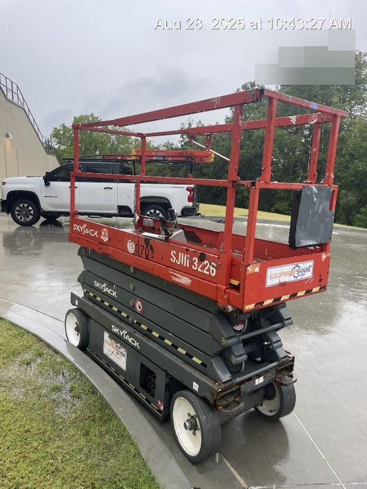 2015 Skyjack SJIII-3226 26' Electric Scissor Lift