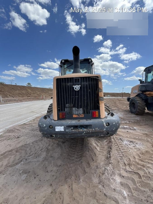 2018 Case 621G CLOSED CAB, 1 FUNCTION, JRB 416 STYLE HYD COUPLER