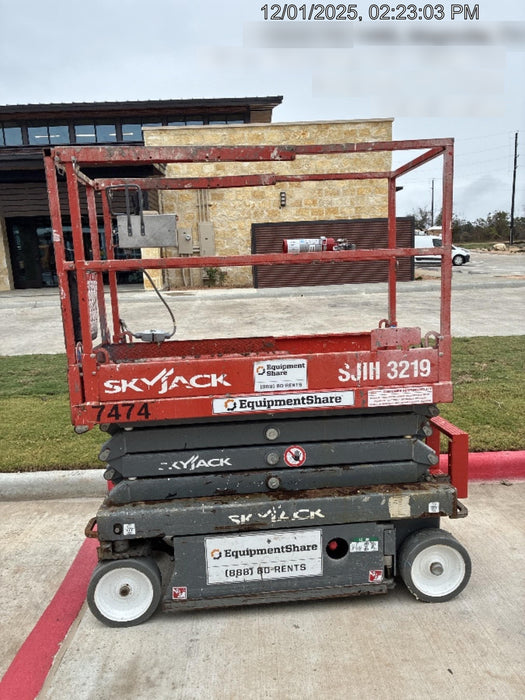 2018 SKYJACK SJIII-3219