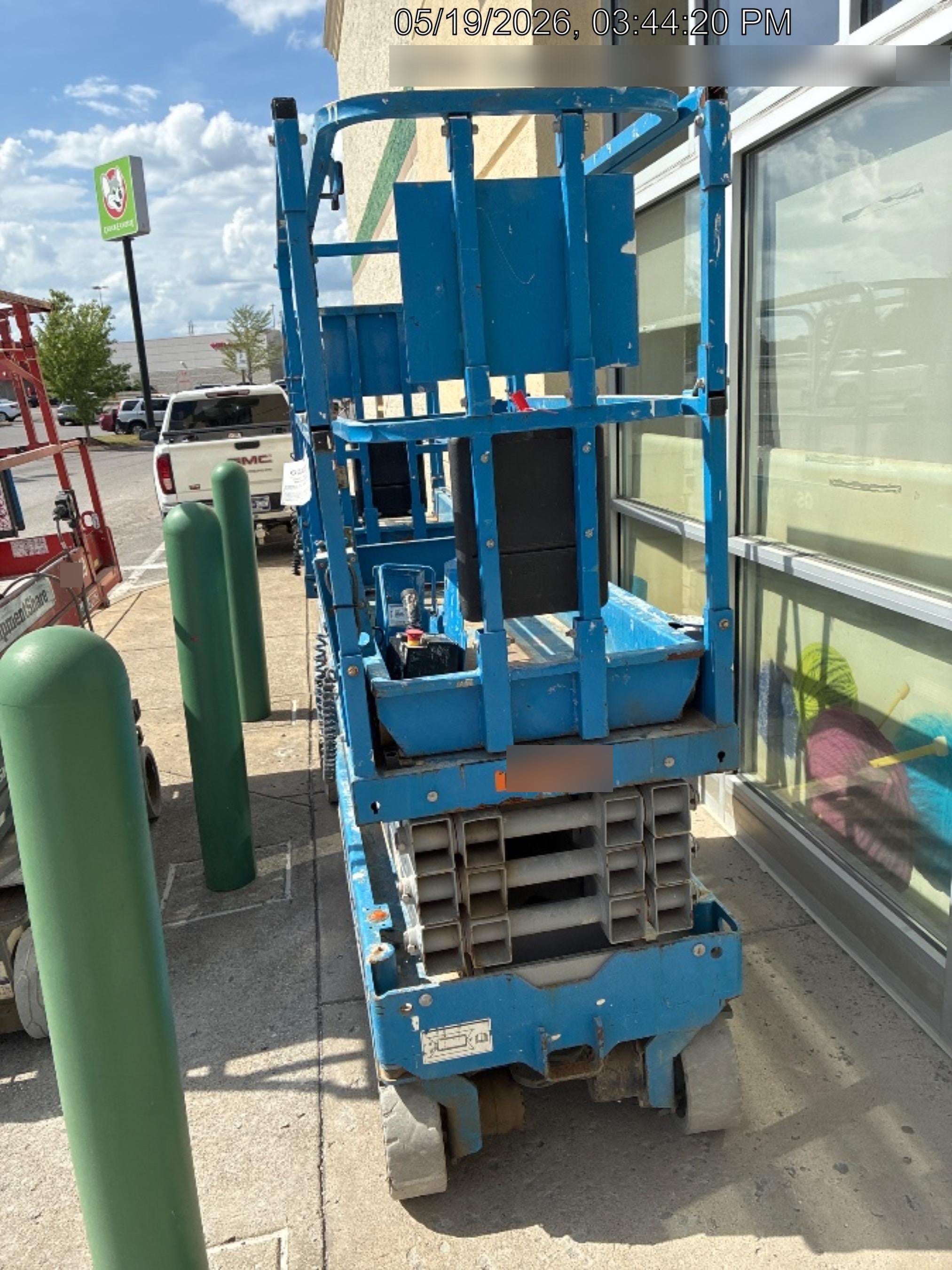 2020 Genie GS-1930 Solid Non Marking Tires, Beacon, Folding rails with half height swing gate