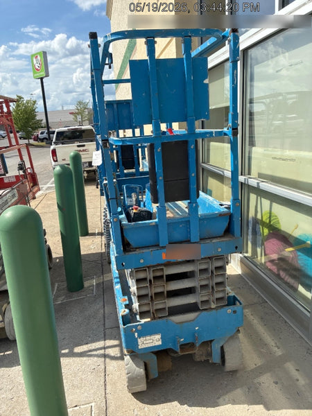 2020 Genie GS-1930 Solid Non Marking Tires, Beacon, Folding rails with half height swing gate