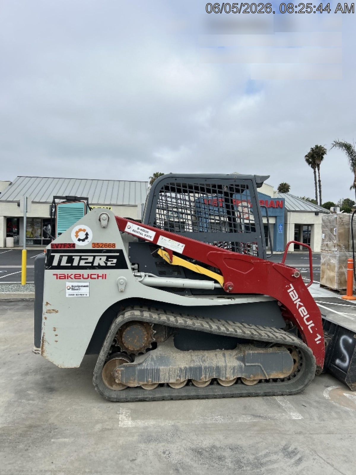 2023 TAKEUCHI TL12R2-R