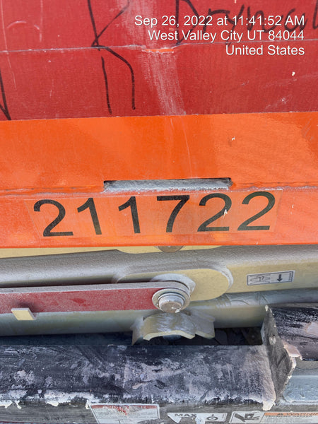 2022 JLG ES1330L