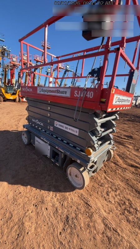 2023 SKYJACK SJ4740