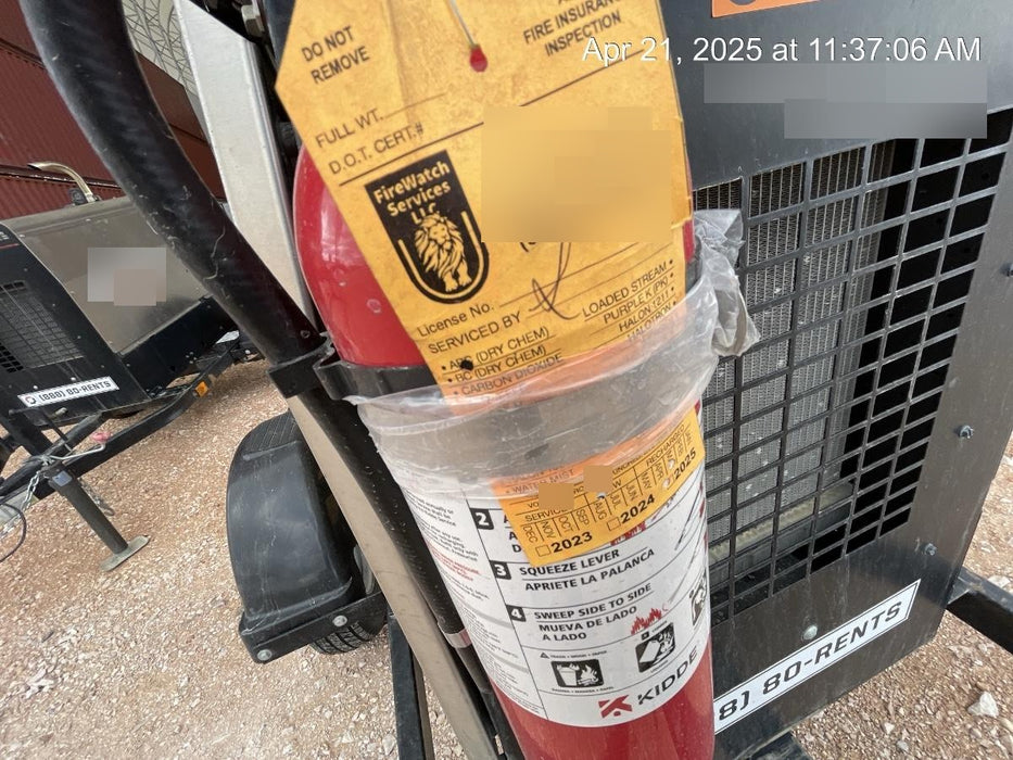 2019 Lincoln Electric Vantage 322 Welder Ready-Pak 3, Two wheel trailer, Fender and Light kit, Cable Rack