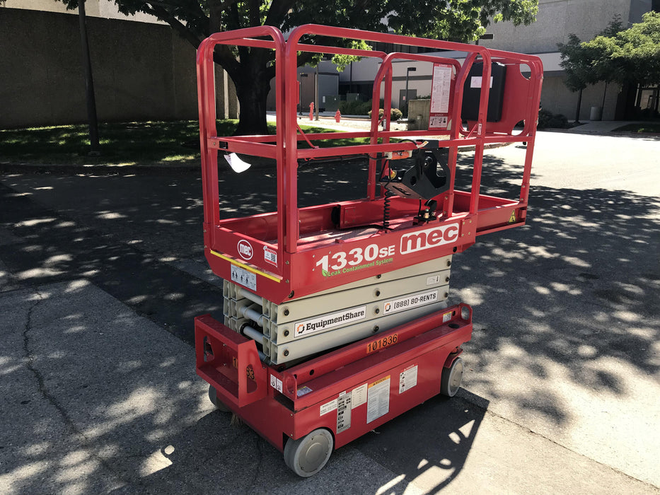 2020 MEC 1330SE Solid NM Tires, Steel Swing out Doors, LCS, Beacon, 900W Invertor