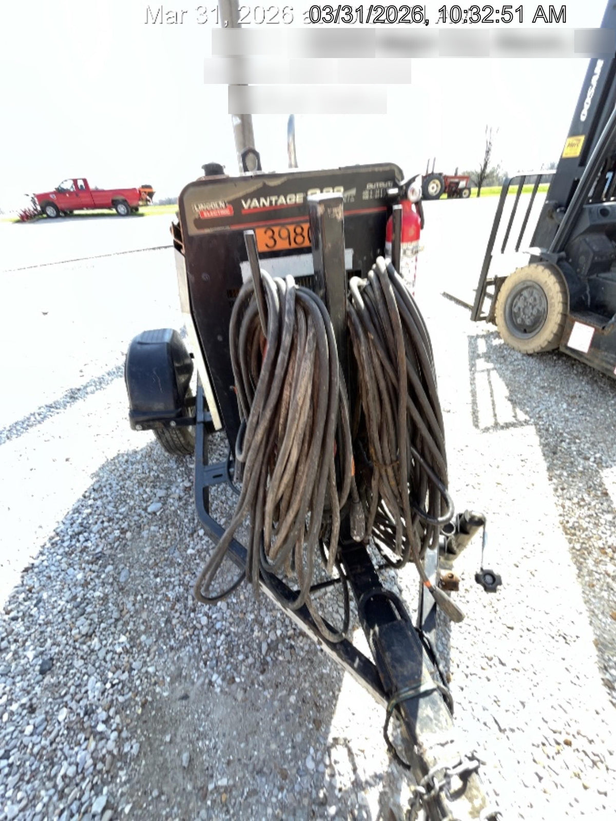 2019 Lincoln Electric Vantage 322 Welder Ready-Pak 3, Two wheel trailer, Fender and Light kit, Cable Rack