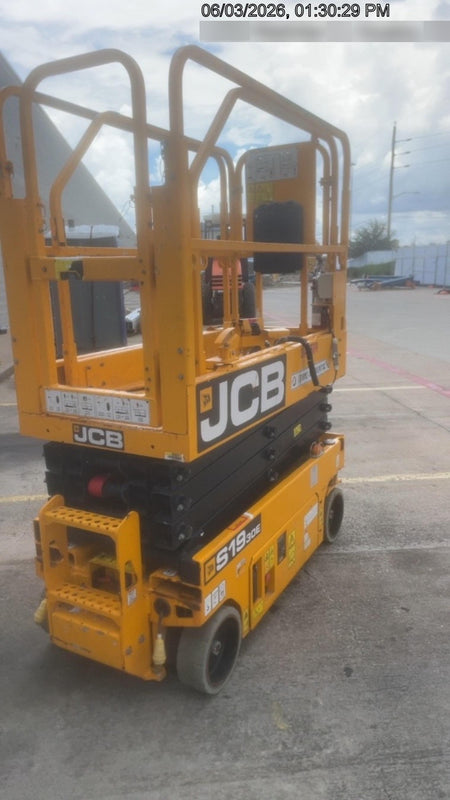 2023 JCB S1930E