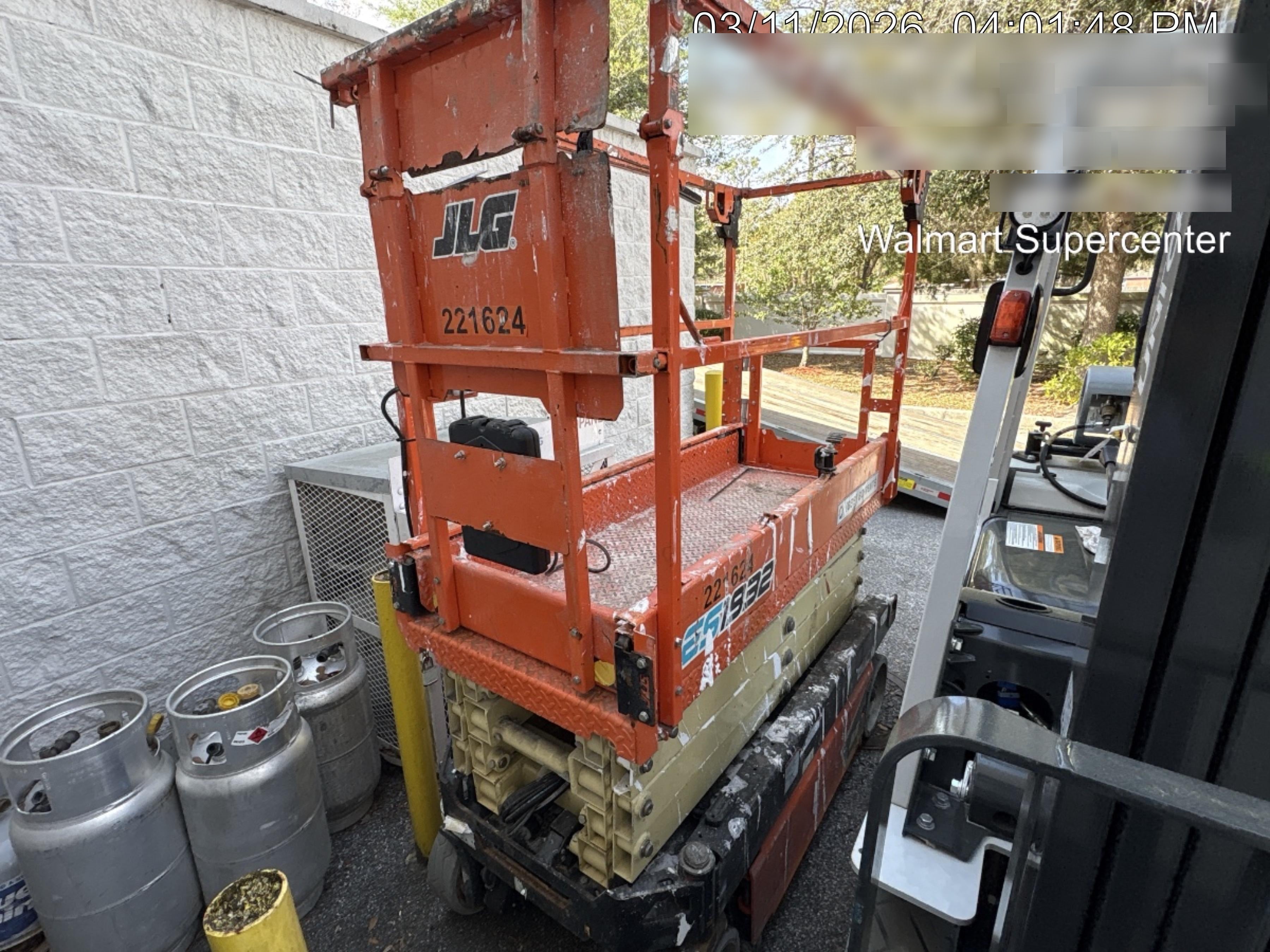 2022 JLG ES1932