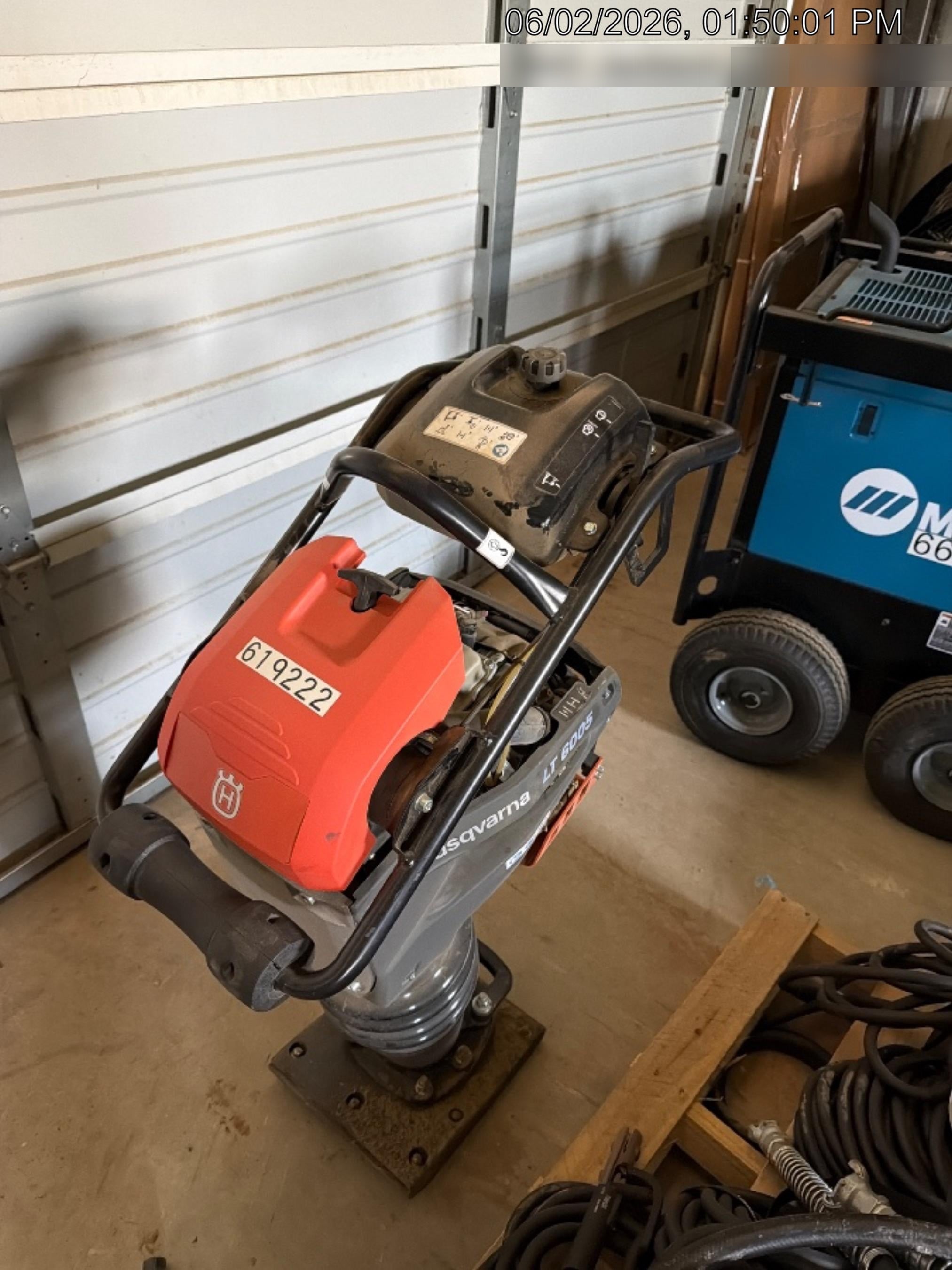 2025 HUSQVARNA LT6005