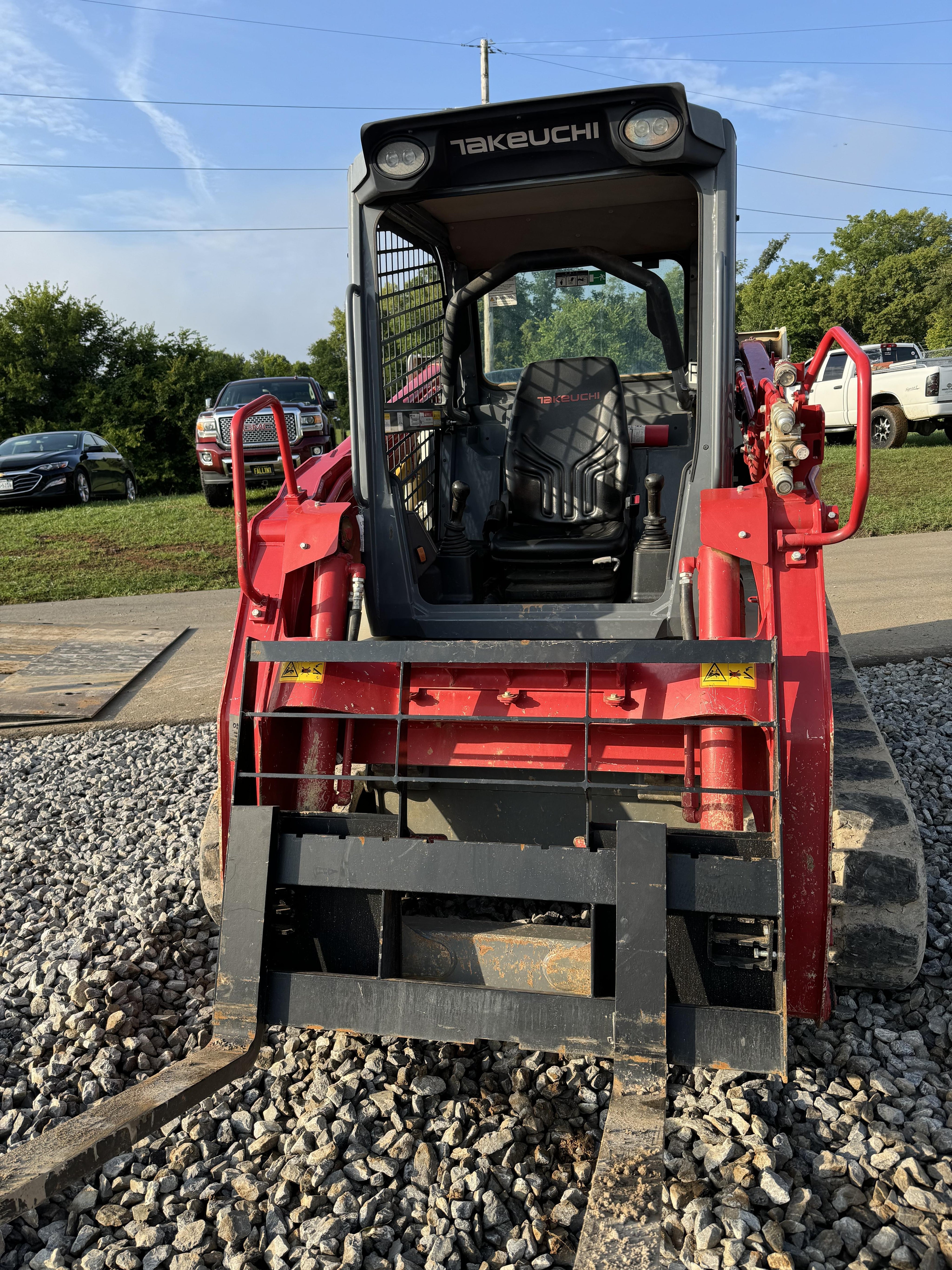 2023 TAKEUCHI TL12R2-R