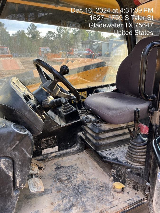 2019 JCB 510-56 74 HP w/CAB/HVAC, Beacon, Worklights, Aux Hydraulics, Solid Tires 72" Carriage/60" Forks