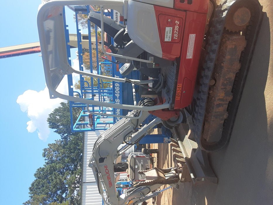 2020 Takeuchi TB235-2R Canopy, Rubber Tracks, Manual TAG QC