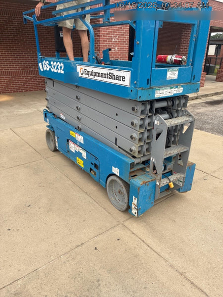 2019 Genie GS-3232 Standard Options