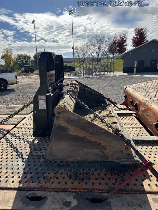 2024 VIRNIG 48" Pallet Forks - Virnig