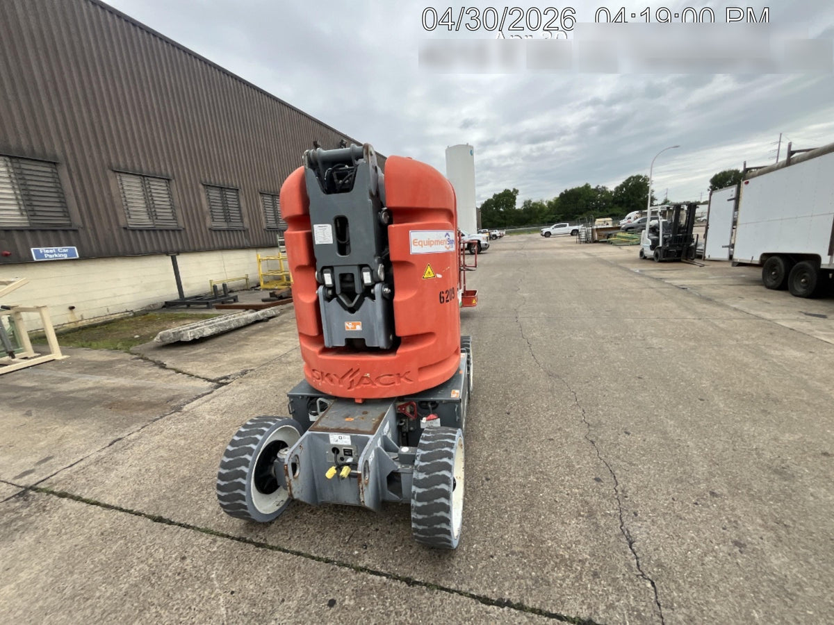 2017 SKYJACK SJ30 AJE