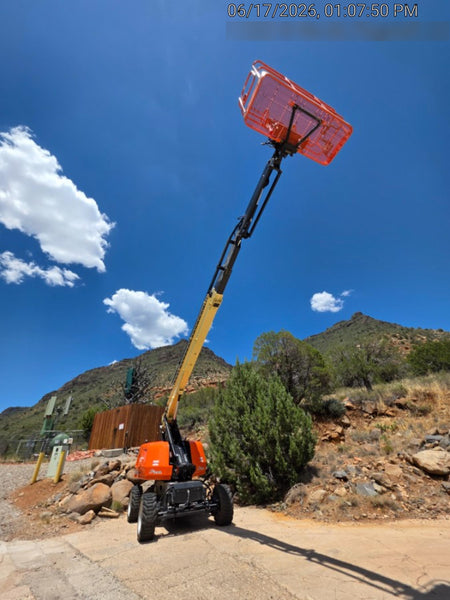 2025 JLG 660SJ