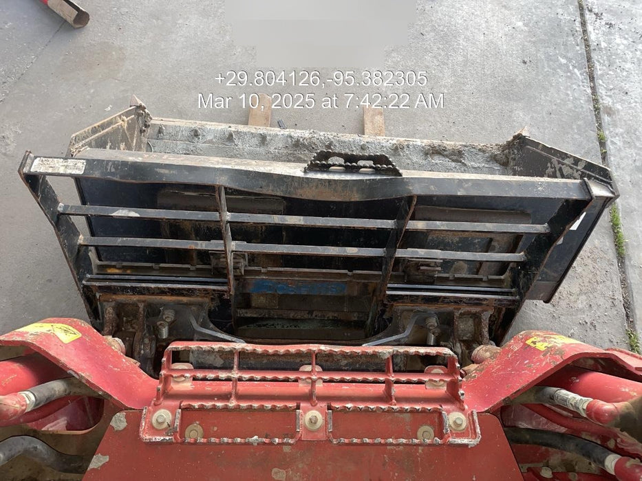 2022 ARROW MATERIAL HANDLING 60" Pallet Forks - Arrow