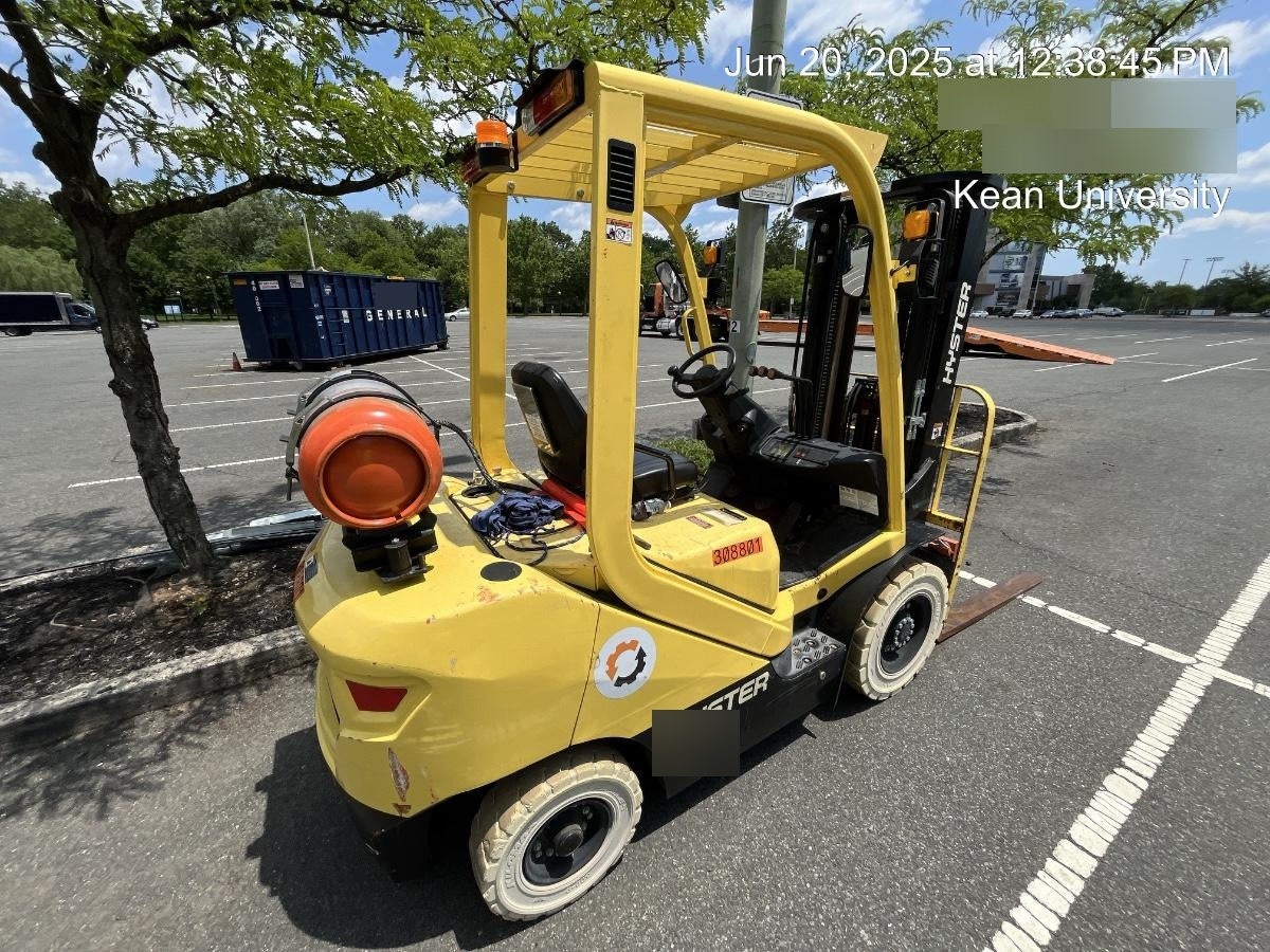 2023 HYSTER H50UT