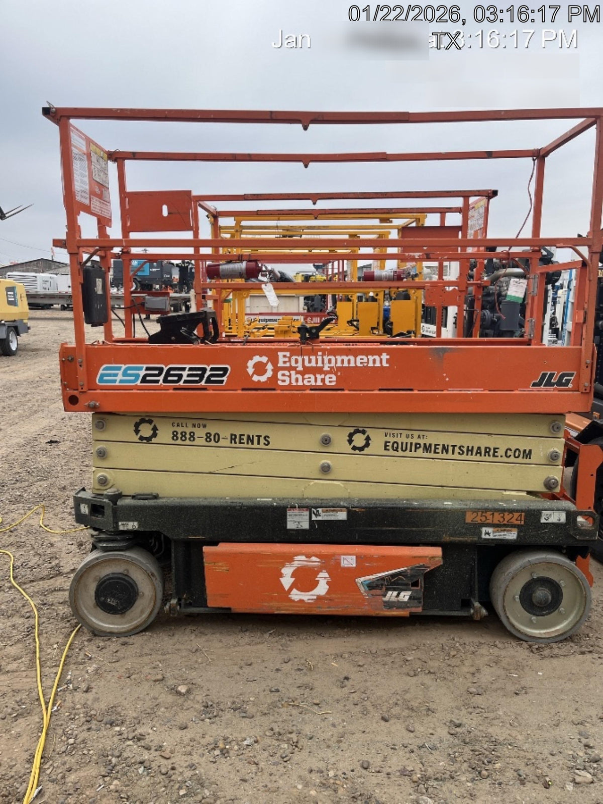 2022 JLG ES2632
