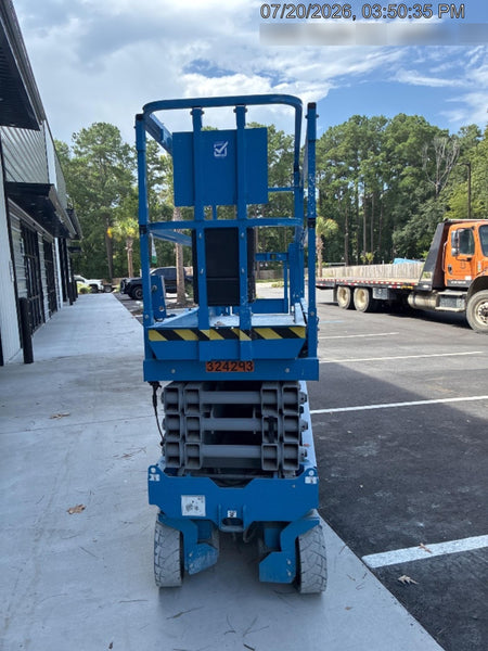 2023 GENIE GS-2632