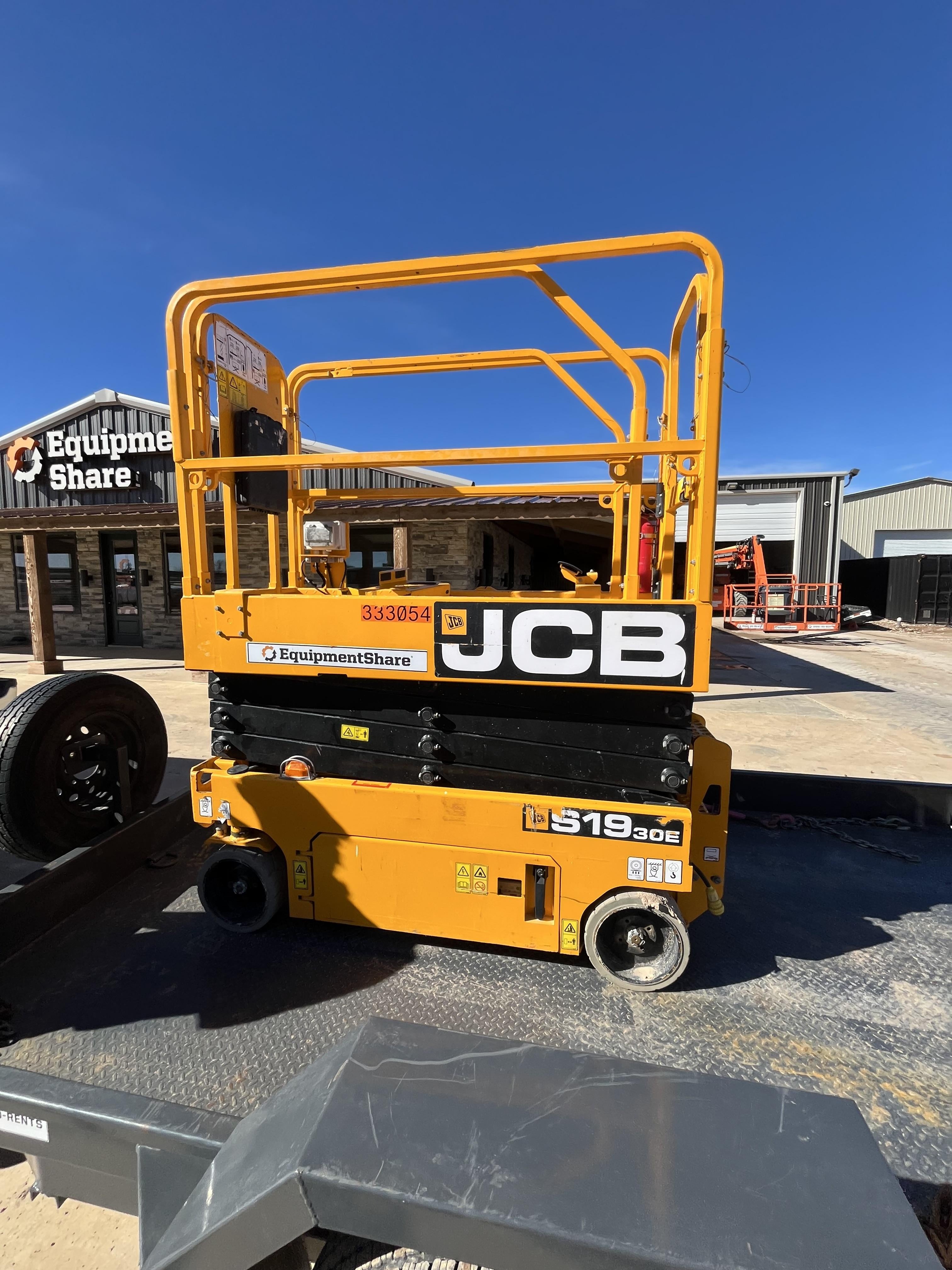 2023 JCB S1930E