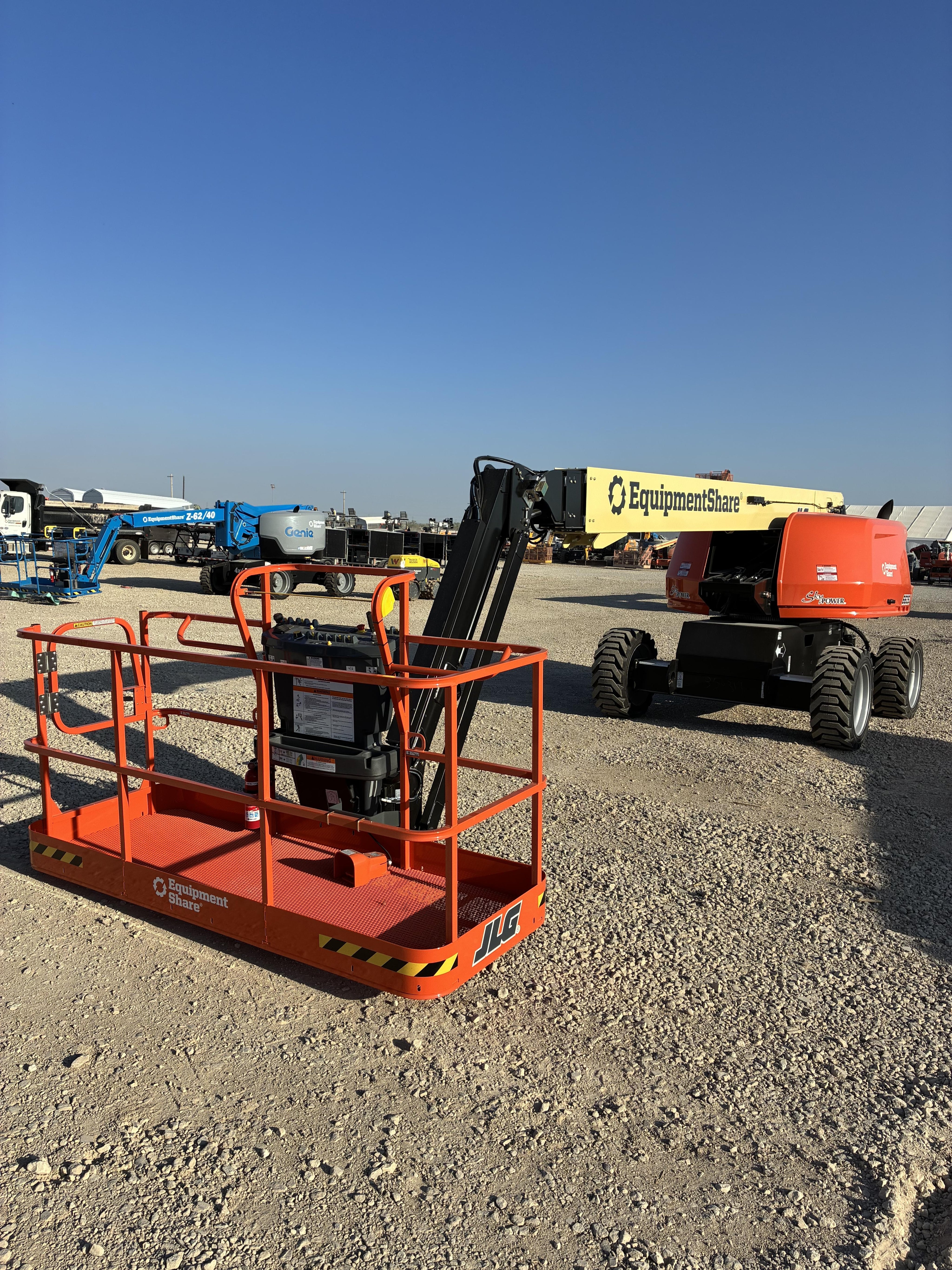 2026 JLG 660SJ
