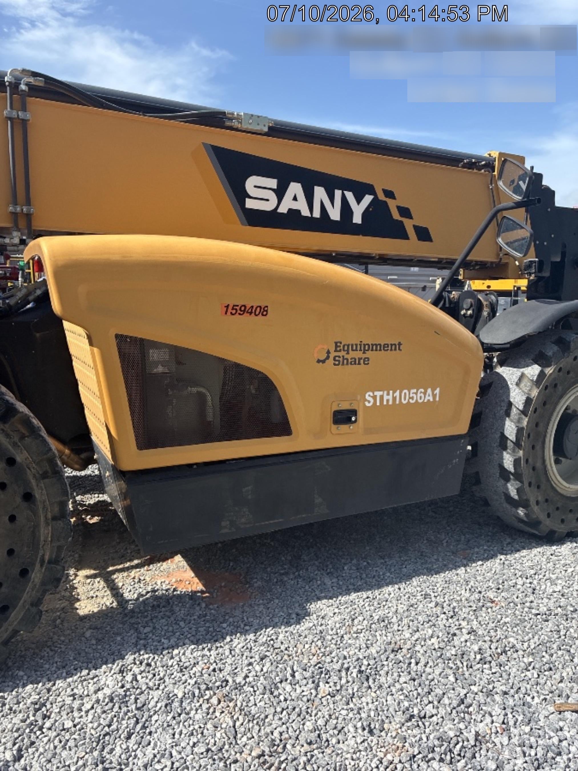 2021 SANY STH1056