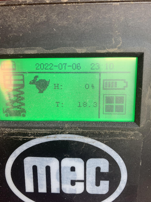 2020 MEC 1330SE Solid NM Tires, Steel Swing out Doors, LCS, Beacon, 900W Invertor