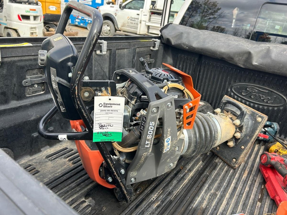 2024 HUSQVARNA LT6005