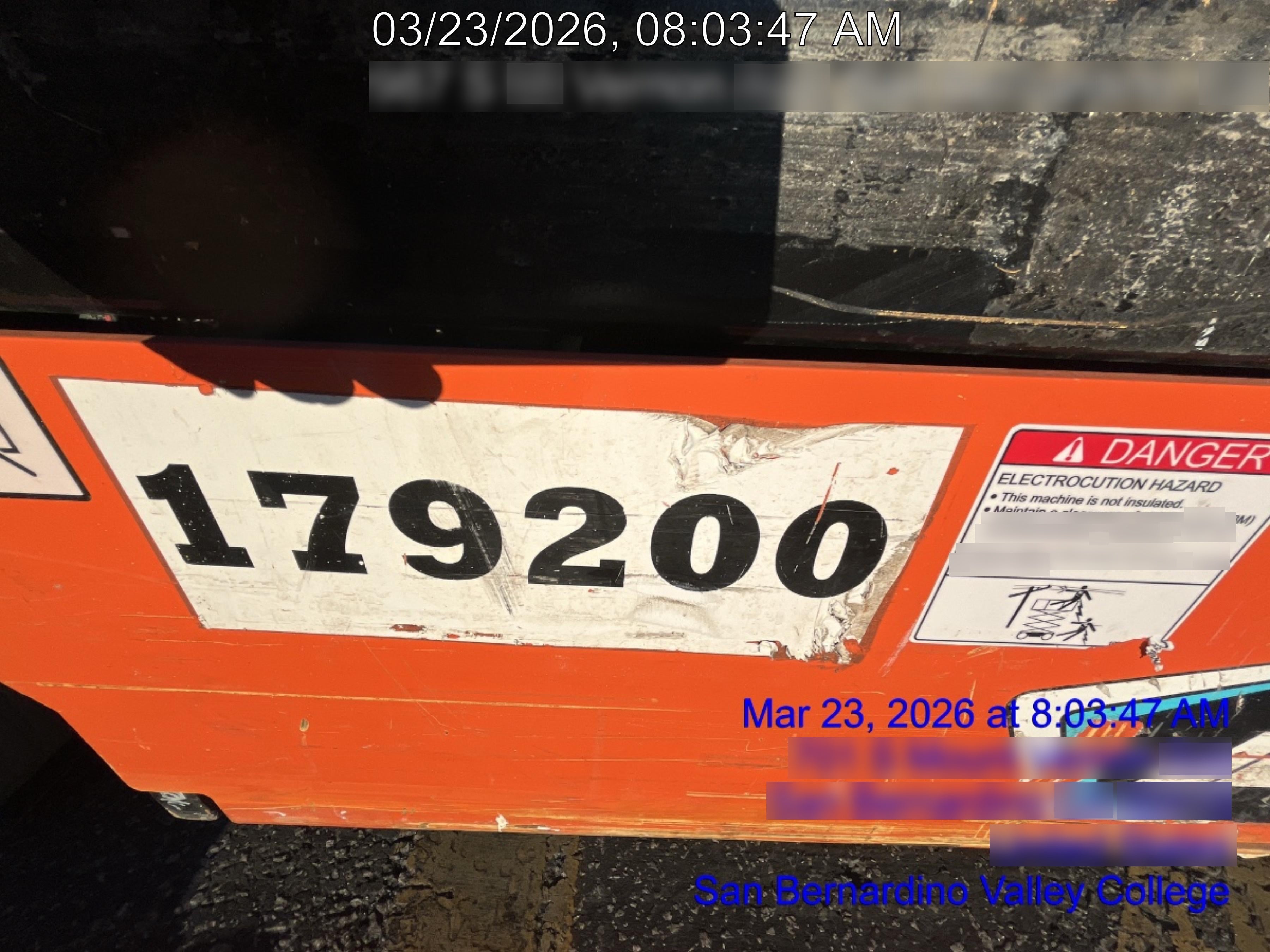 2021 JLG ES1330L