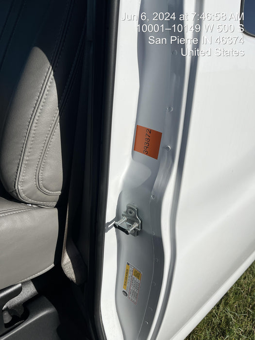 2023 CHEVROLET Express Van - Rental