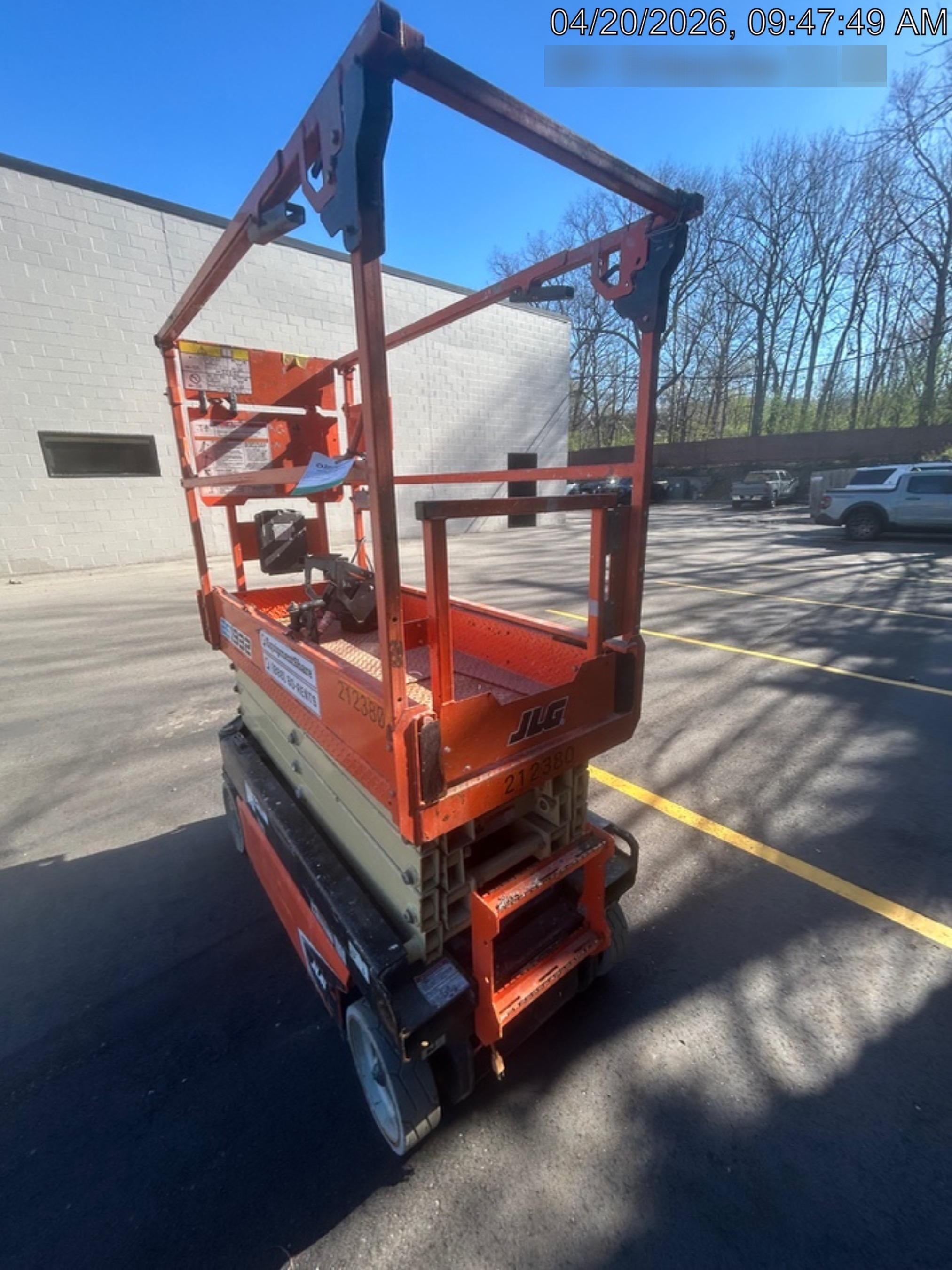 2022 JLG ES1932