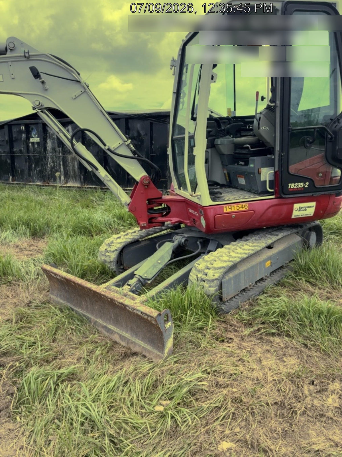 2021 TAKEUCHI TB235-2CR