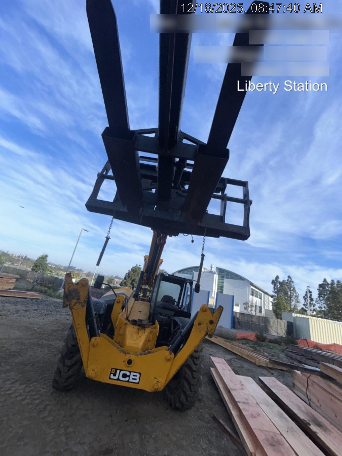 2024 JLG 1001095418S
