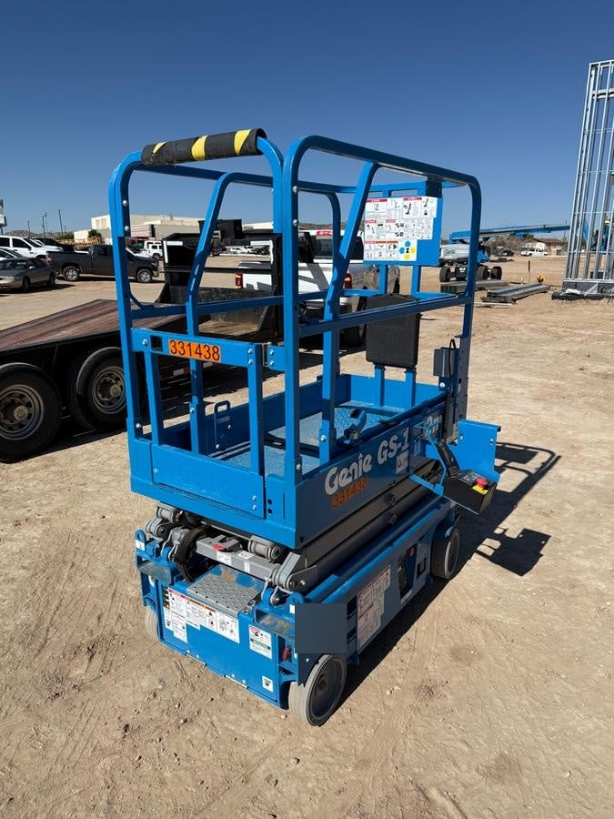 2023 GENIE GS-1432