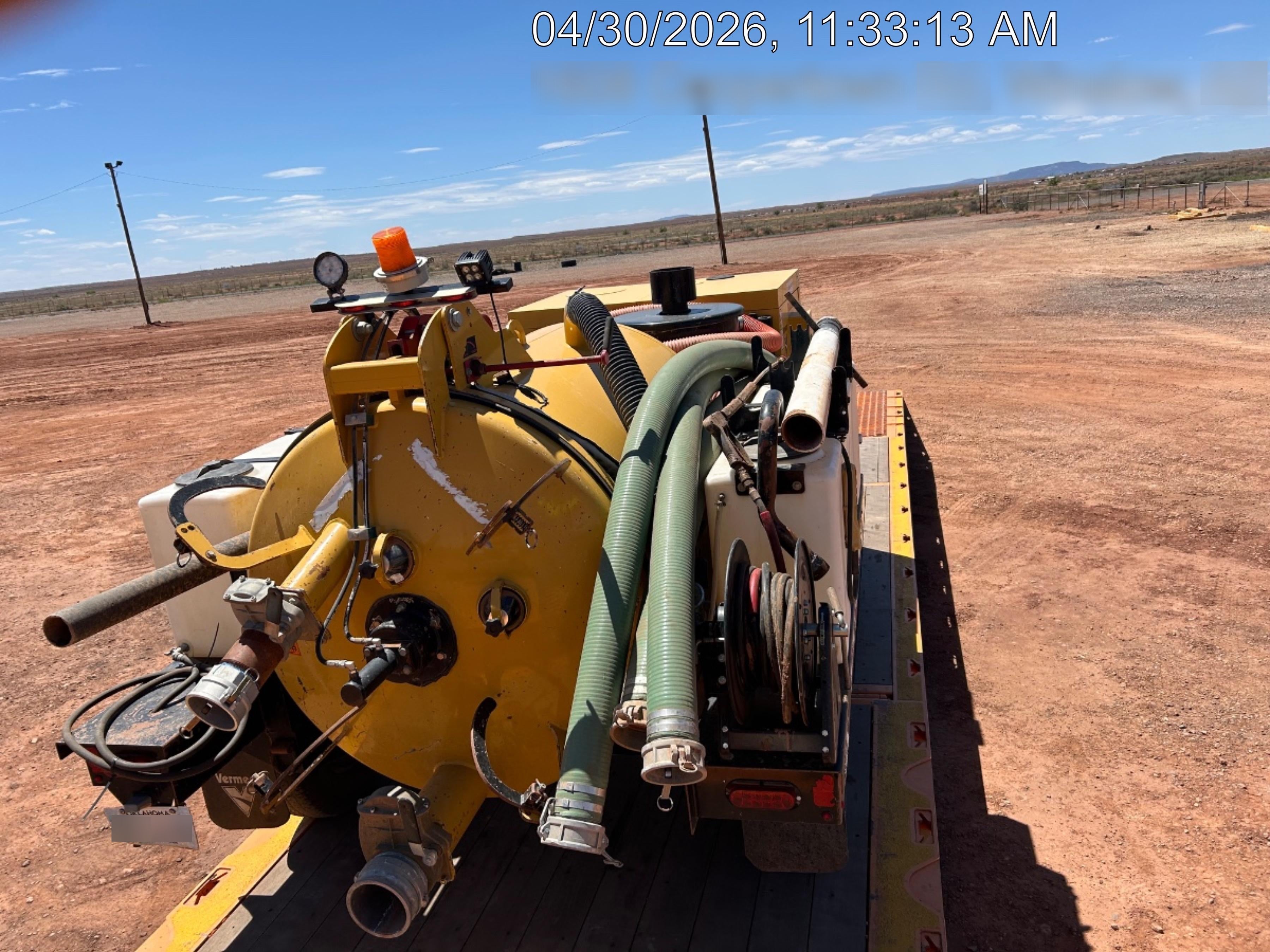 2021 VAC-TRON LP573XDT