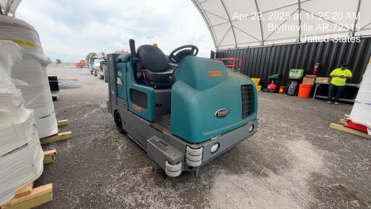 2025 TENNANT M30