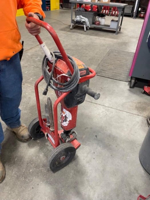2021 HILTI TE 3000-AVR