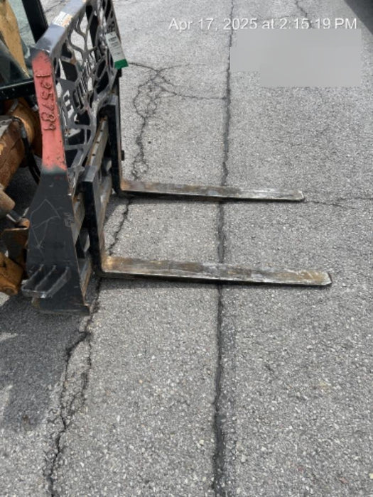 2021 PALADIN 48" Pallet Forks - Paladin