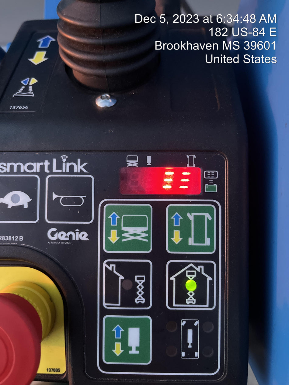 2023 GENIE GS-3232
