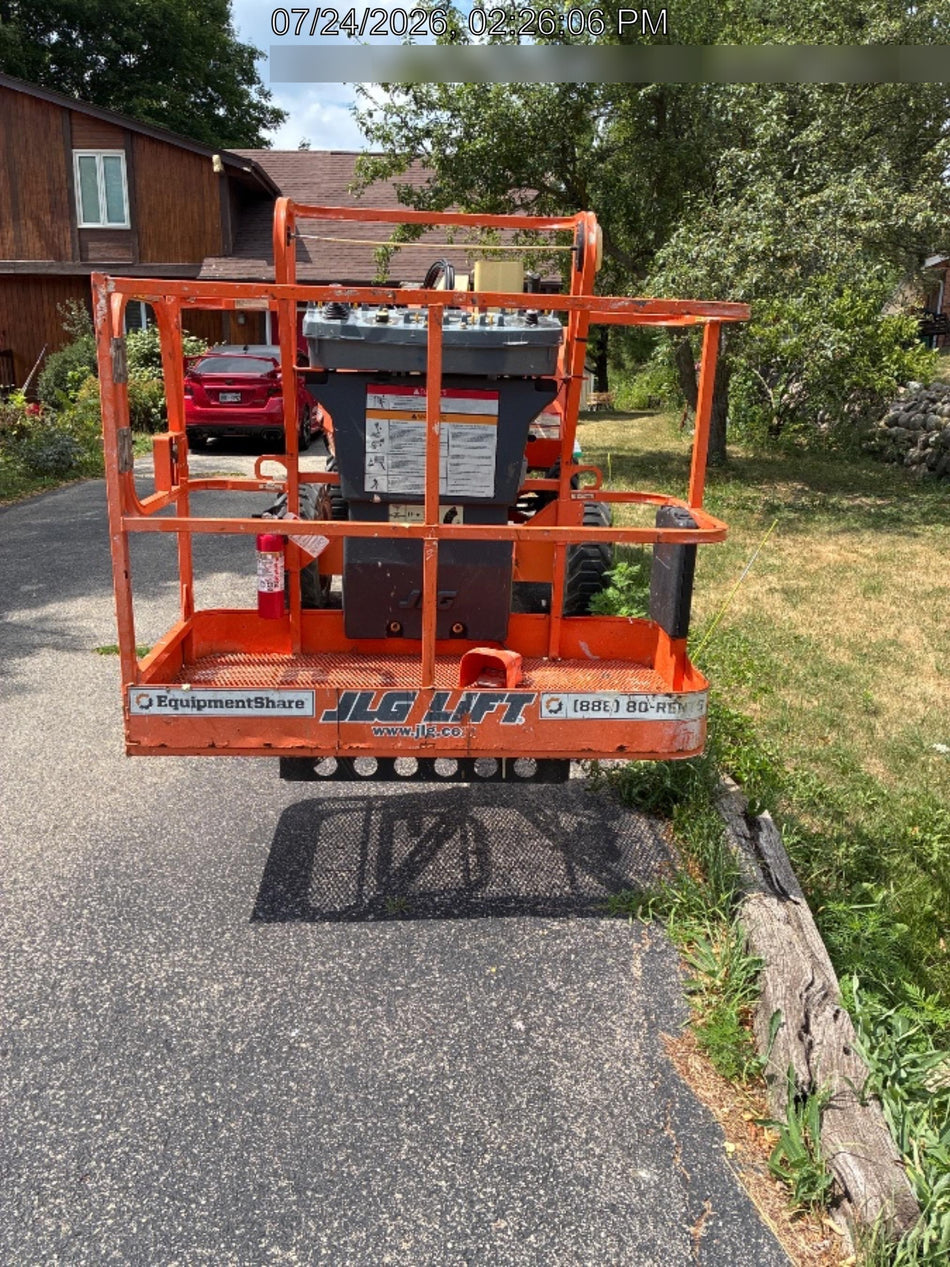 2022 JLG 340AJ